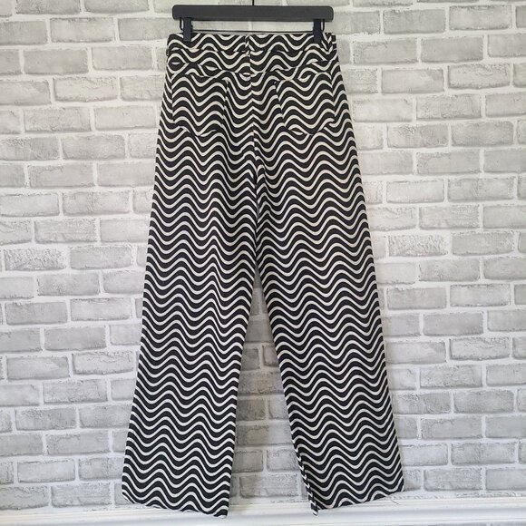 Pretty Damage Wavy Denim Pants Black White Size Medium NWT - Picture 2 of 8